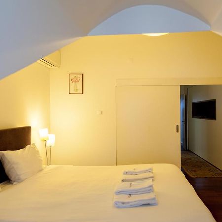 Flh Chiado Artsy Duplex Apartment Lisbon Exterior photo
